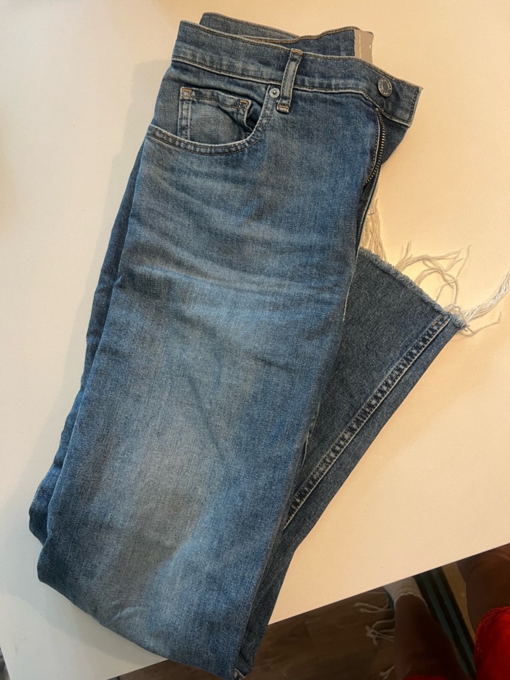 Everlane Cheeky Jean - Picture 2 of 3